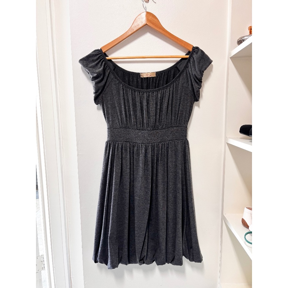 Miuse Women's Empire Waist Bubble Hem Mini Dress Size S Charcoal Gray